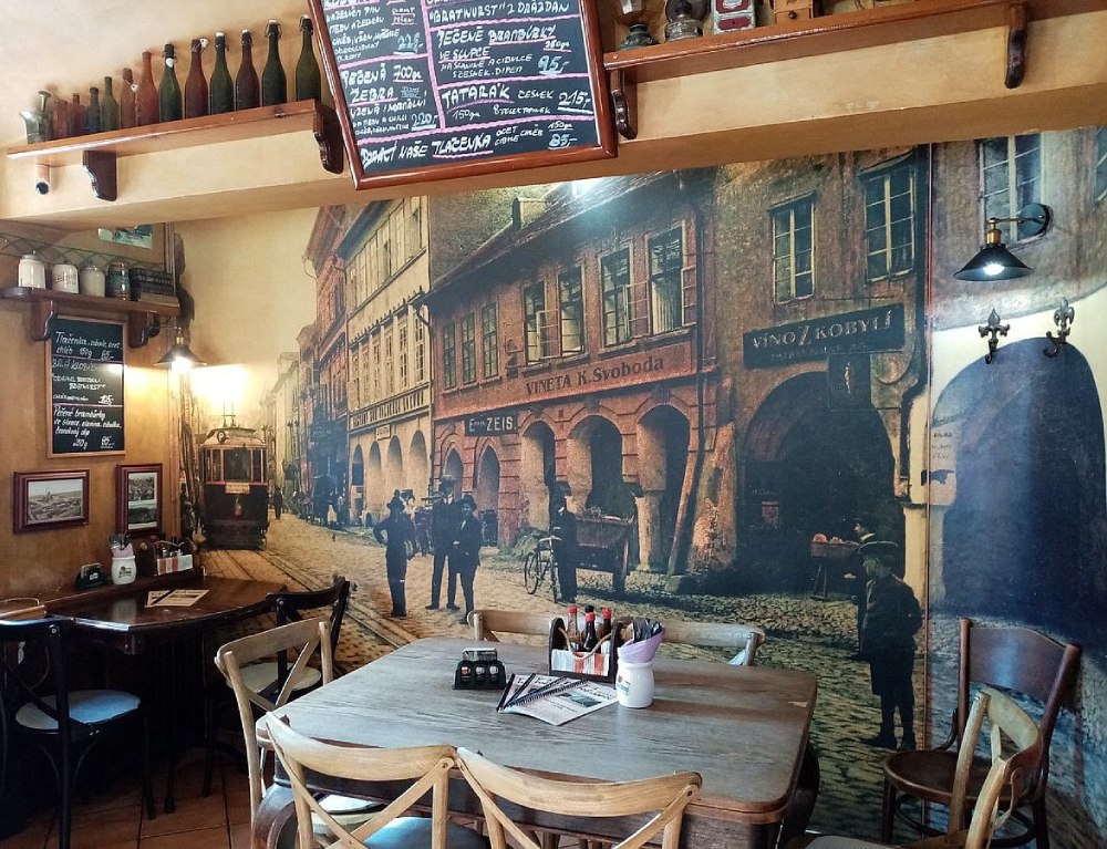 Restaurace Pod lampou