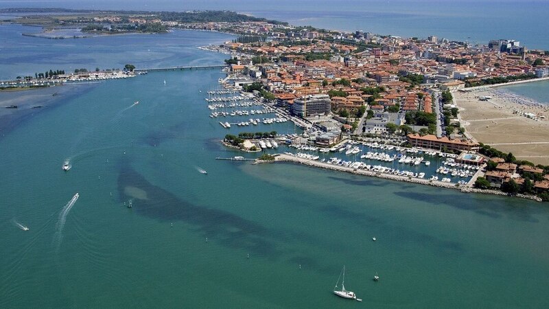 Nejbližší moře od ČR náhled