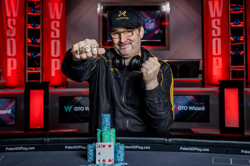 70229 Phil Hellmuth