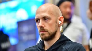 34384 Stephen Chidwick 3